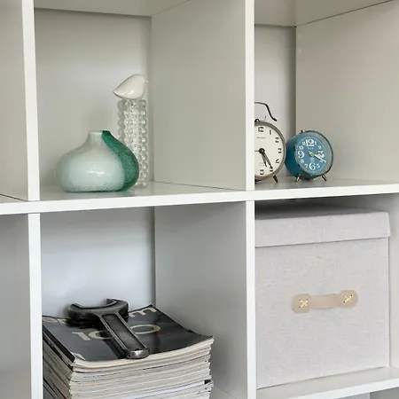 The Big Blue Apartment Warna