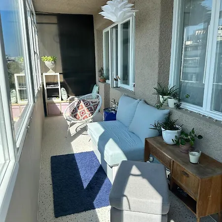 公寓 The Big Blue *